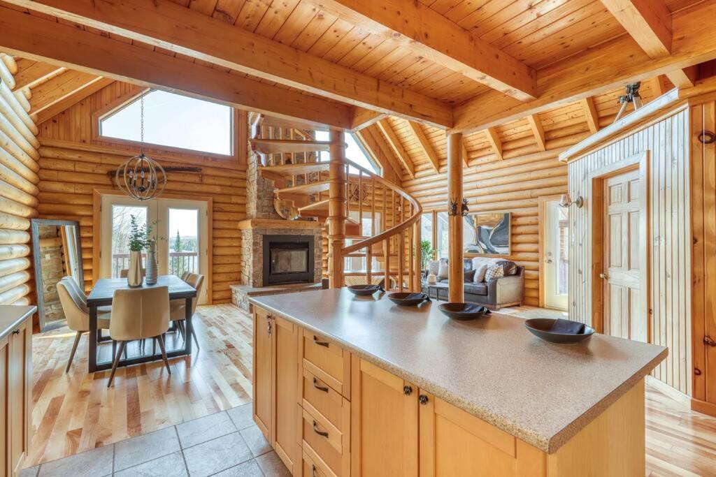 Le Courchevel Luxe Chalet - Private Pool - Jacuzzi - Ski Saint Adolphe D'Howard Dış mekan fotoğraf